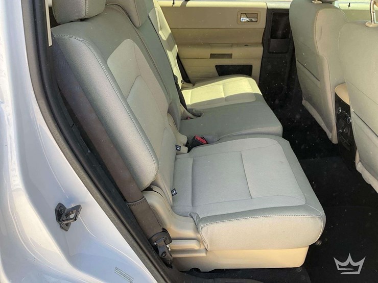 2016-ford-flex-image-25