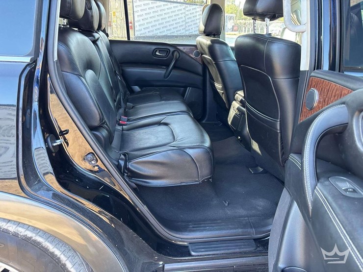 2017-nissan-armada-image-26