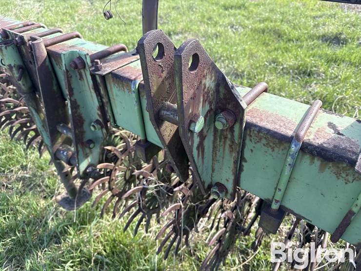 john-deere-400-image-19