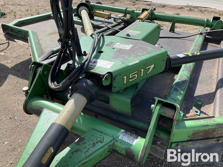 john-deere-1517-image-12