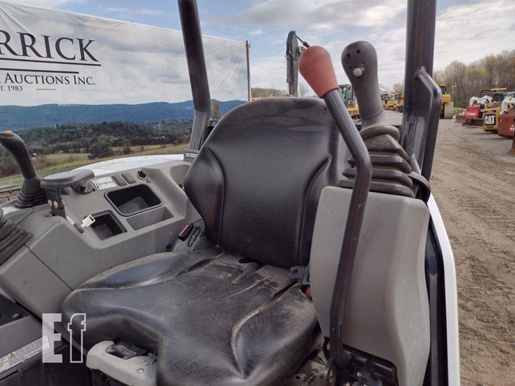 2022-bobcat-e35i-image-9