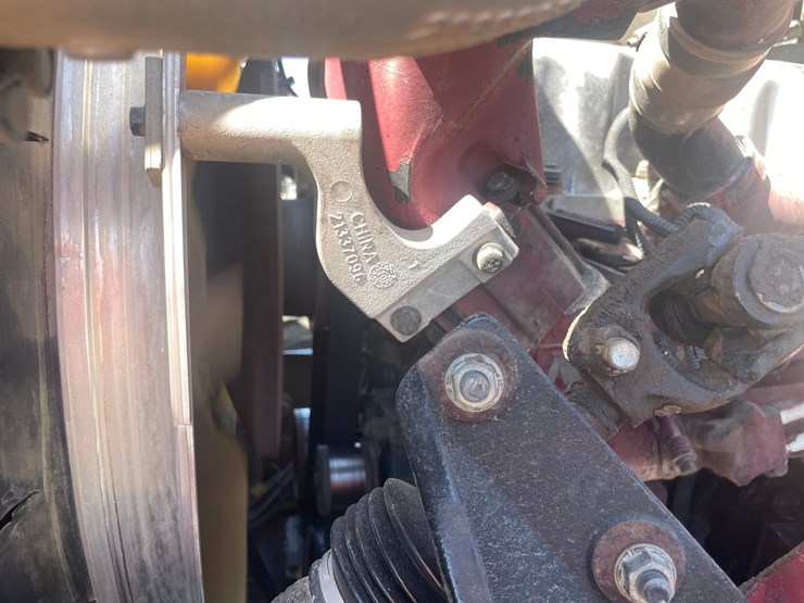2013-mack-granite-104fr-image-130
