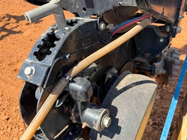 kinze-3200-image-19