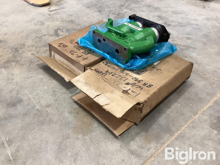 john-deere-8r-340-image-5