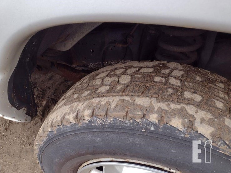 2012-ford-e250-image-21