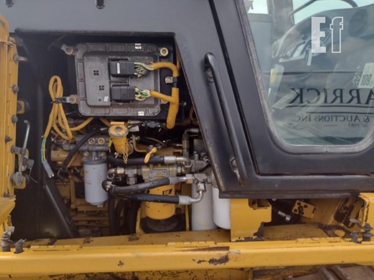 2005-caterpillar-953c-image-40