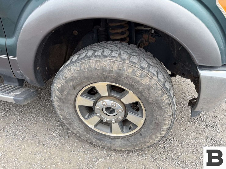 2011-ford-f350-image-31