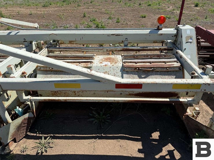 bw-implement-company-pc380-bedder-image-20