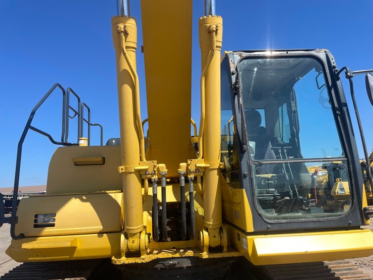 2015-komatsu-pc360-lc-10-image-30