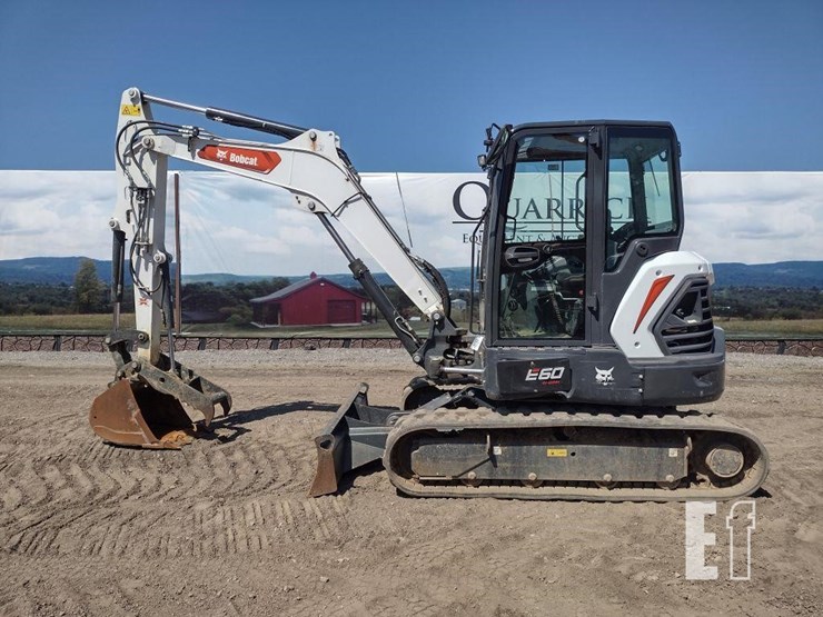 bobcat-e60r2-image-1