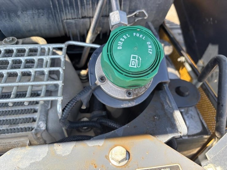 deere-333g-image-32