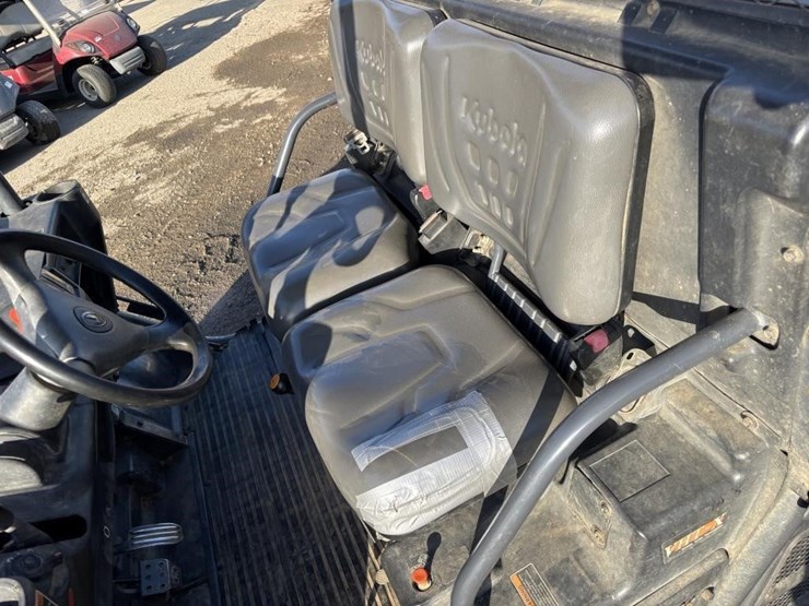 2016-kubota-rtv900-image-10