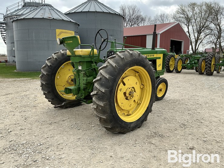 1958-john-deere-520-image-5