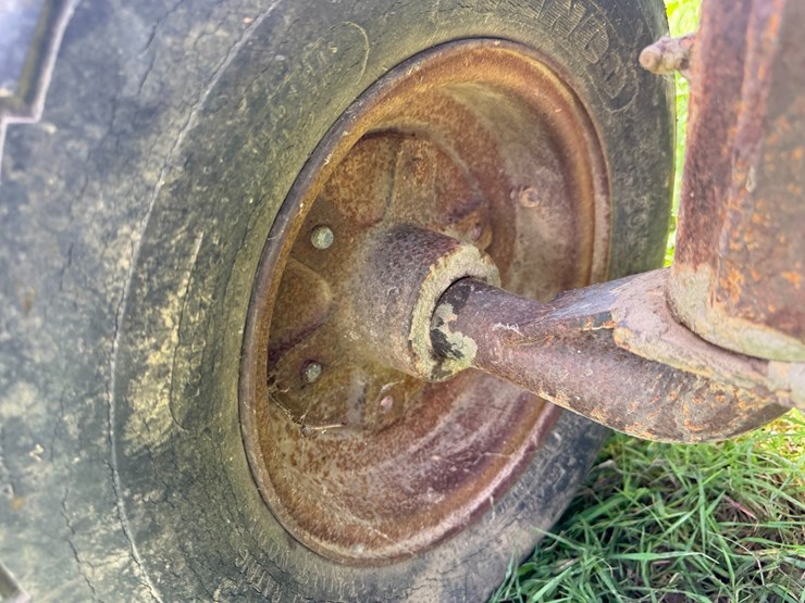 john-deere-8-image-9