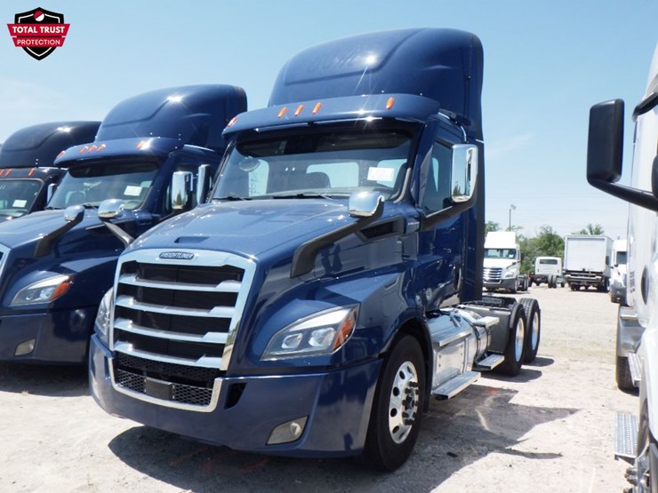 2022-freightliner-cascadia-116-image-1