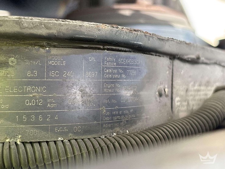 2007-freightliner-m2-106-image-15