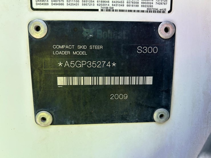 bobcat-s300-image-25