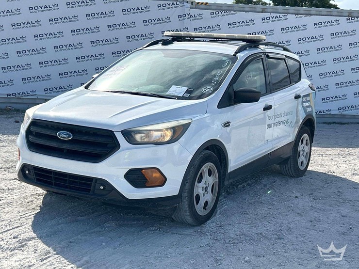 2018-ford-escape-image-1
