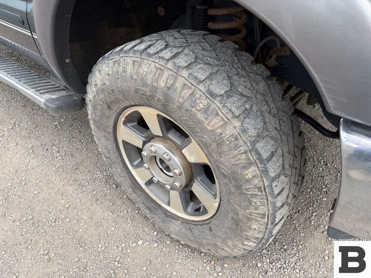 2011-ford-f350-image-30