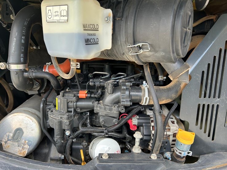 2021-bobcat-e42-image-15