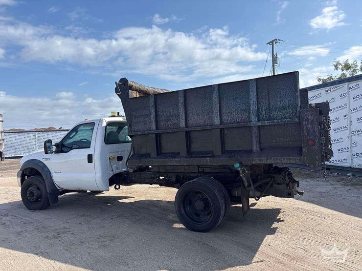 2006-ford-f450-image-3