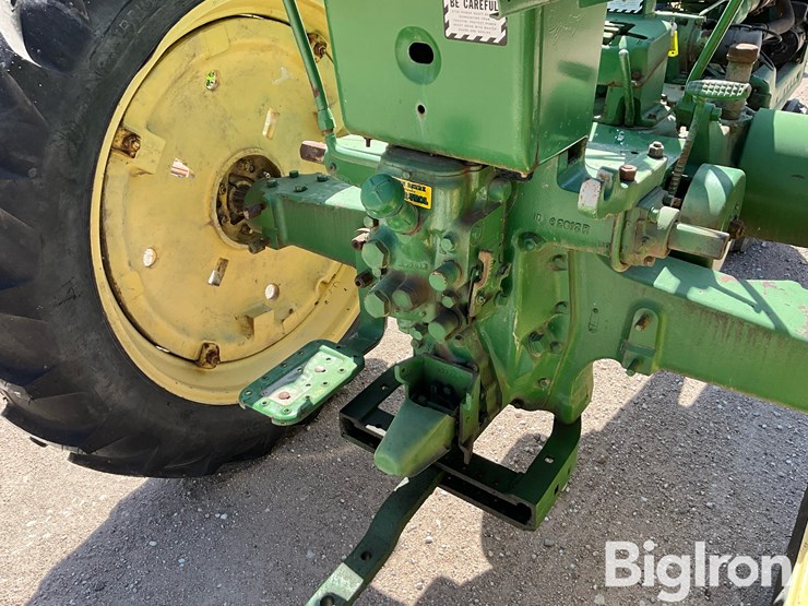 1951-john-deere-b-image-10