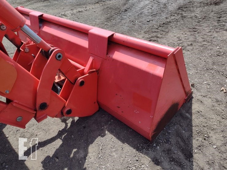 2021-kubota-m7-132-image-19