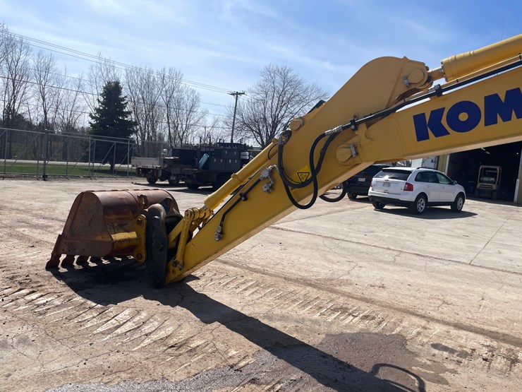 2022-komatsu-pc238us-lc-11-image-85