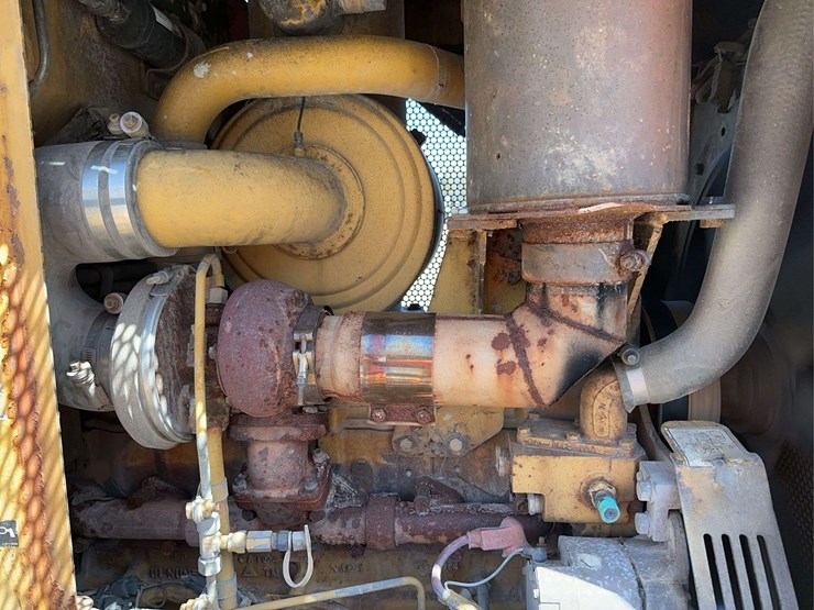 caterpillar-d5n-lgp-image-22