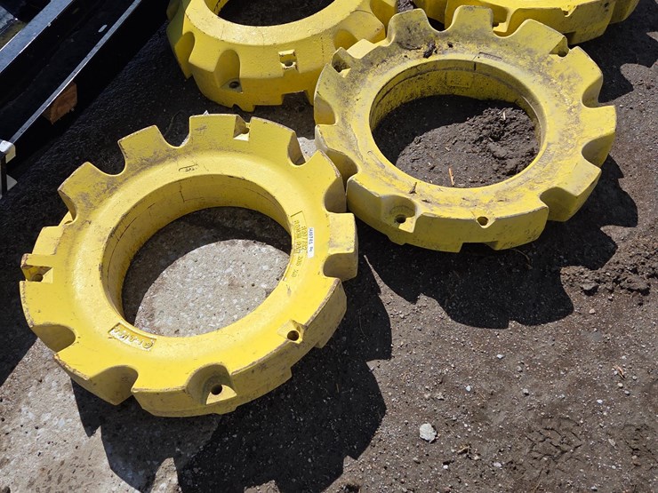 john-deere-rear-wheel-weights-image-1