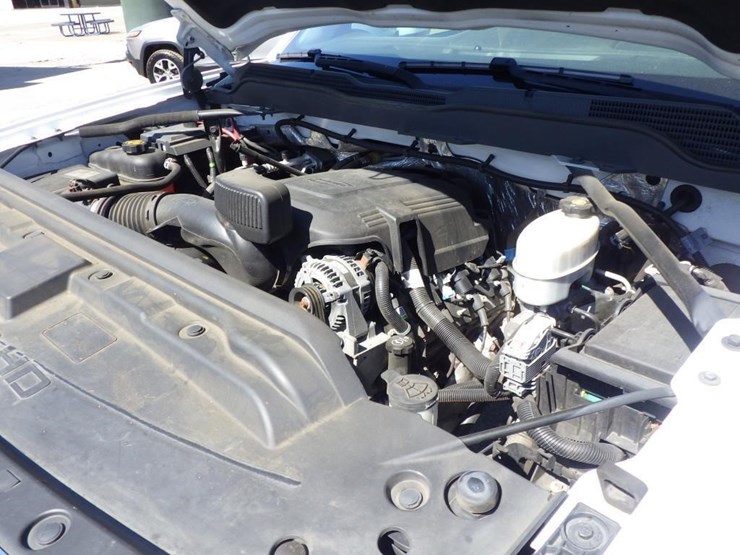 2018-chevrolet-2500hd-image-11