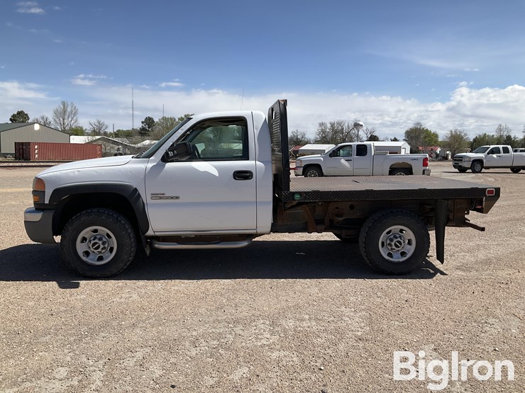 2005-gmc-sierra-1500-image-8
