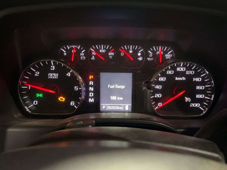 2015-chevrolet-silverado-1500-image-13