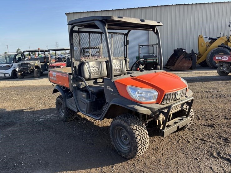 2016-kubota-rtv900-image-2