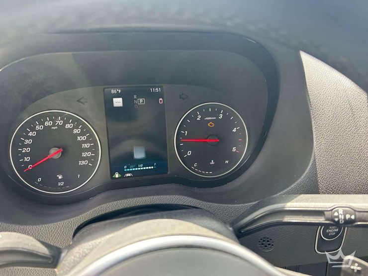 2021-mercedes-benz-sprinter-4500-image-12