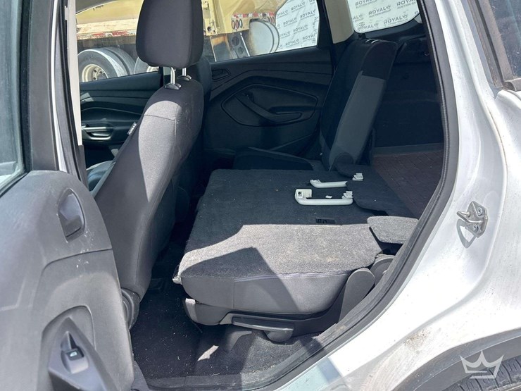 2015-ford-escape-image-20