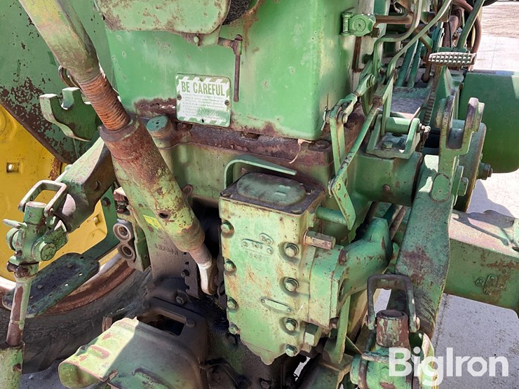 1958-john-deere-620-image-13