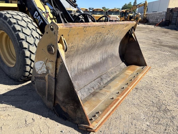 2005-caterpillar-it14g-image-11