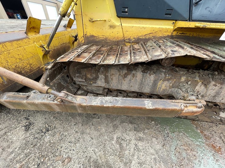 komatsu-d65px-12-image-16