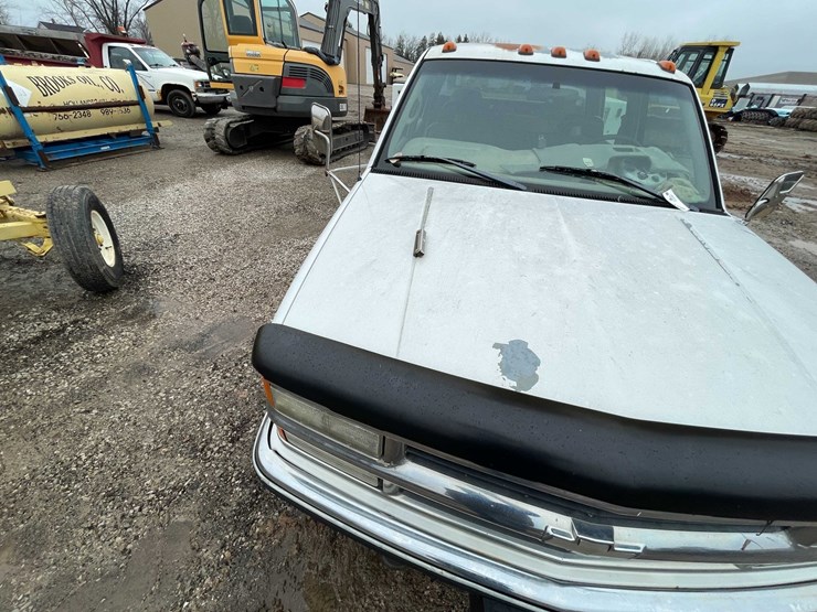 1998-chevrolet-3500-image-10