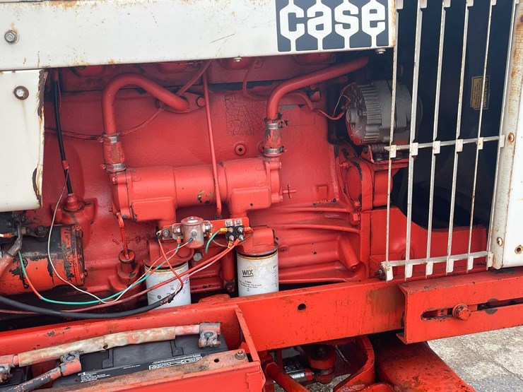 #4064-•-case-1370-tractor-image-37