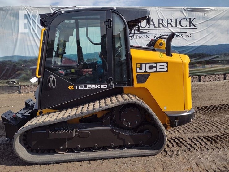 2024-jcb-3ts-8t-image-12