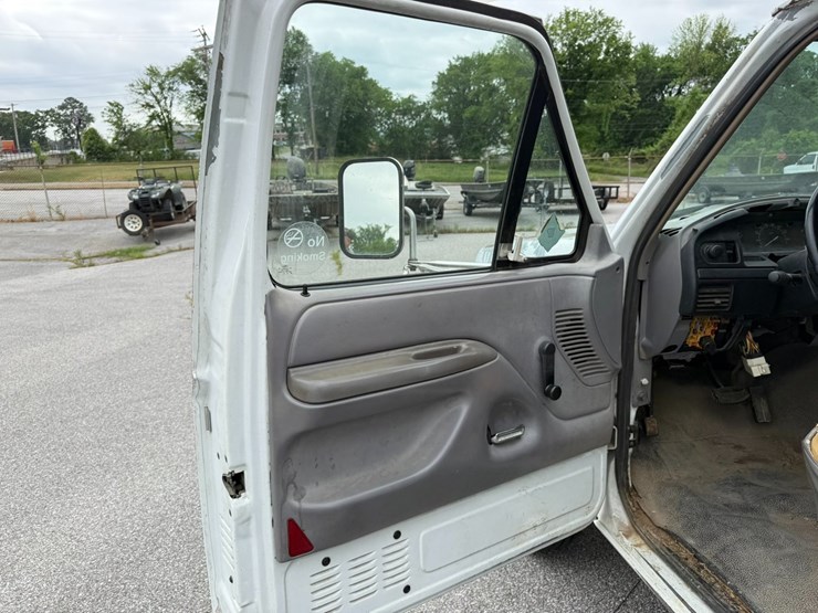 1997-ford-f350-image-29