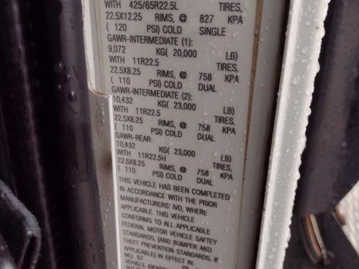 2015-caterpillar-ct660s-image-5