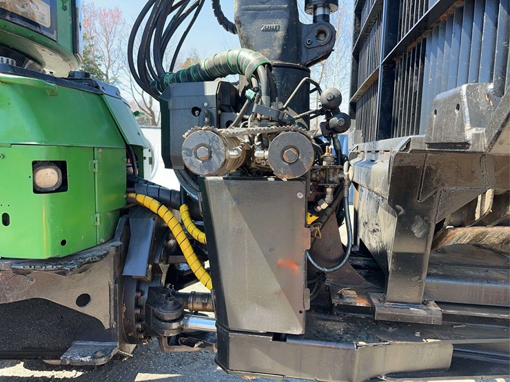 2017-john-deere-1910-image-20