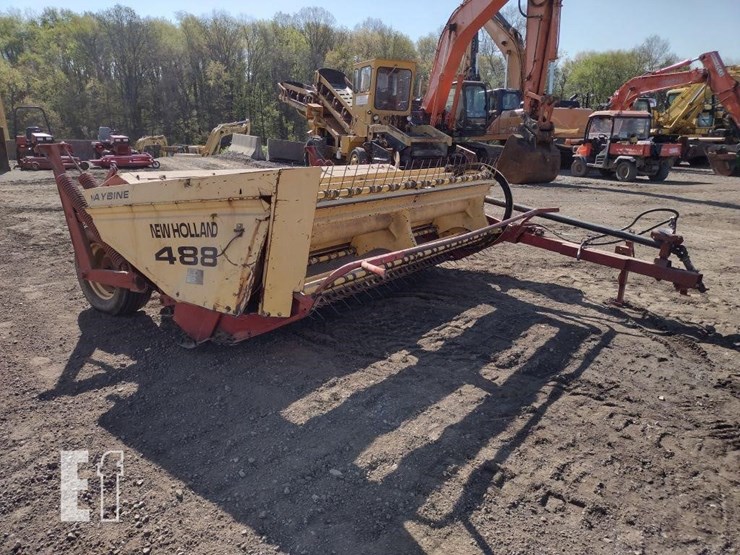 2002-new-holland-488-image-22