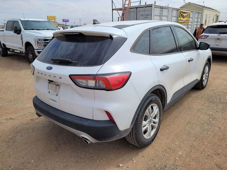 2021-ford-escape-image-5