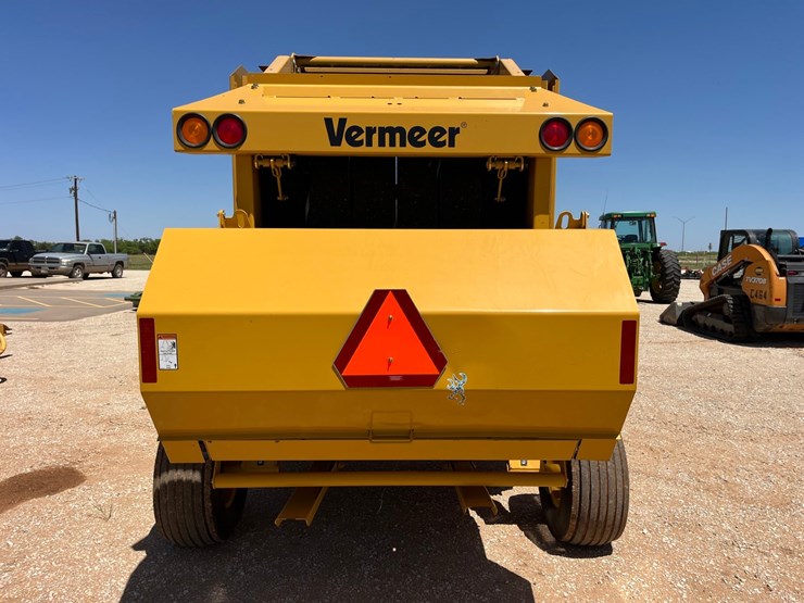 2018-vermeer-504r-image-13