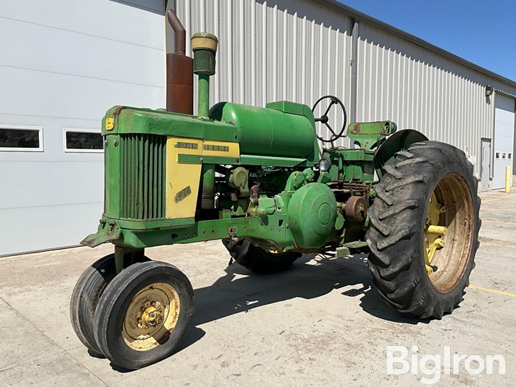 1958-john-deere-620-image-1