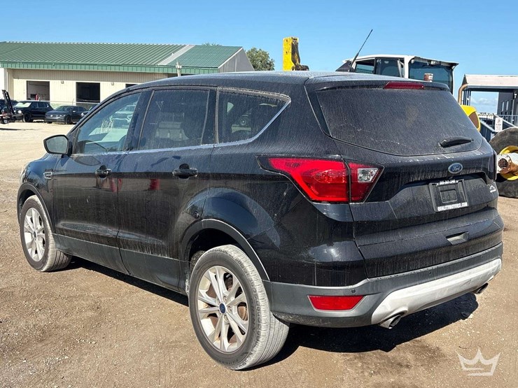 2019-ford-escape-image-4